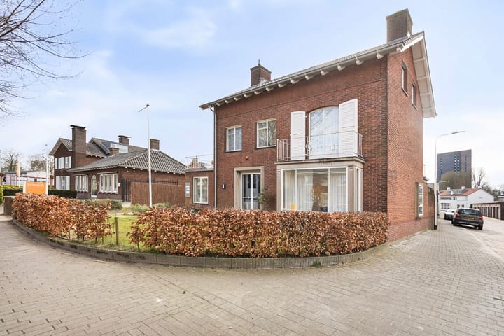 Foto 50 van Lourdesstraat 2-A