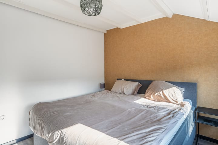 Foto 32 van Nessestraat 57