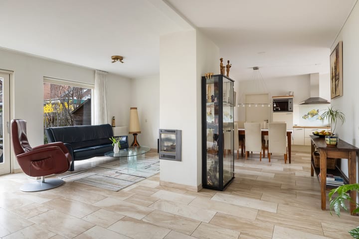 Foto 2 van Ringslangweide 67