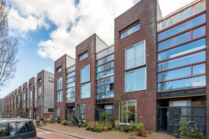 Foto 30 van Feike de Boerlaan 136