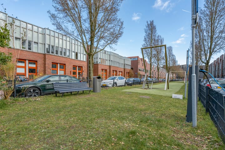 Foto 34 van Feike de Boerlaan 136