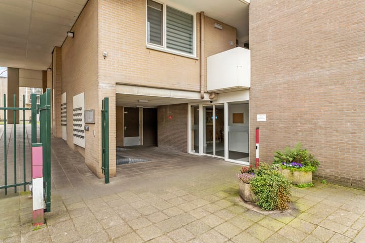 Foto 25 van Montaubanstraat 83