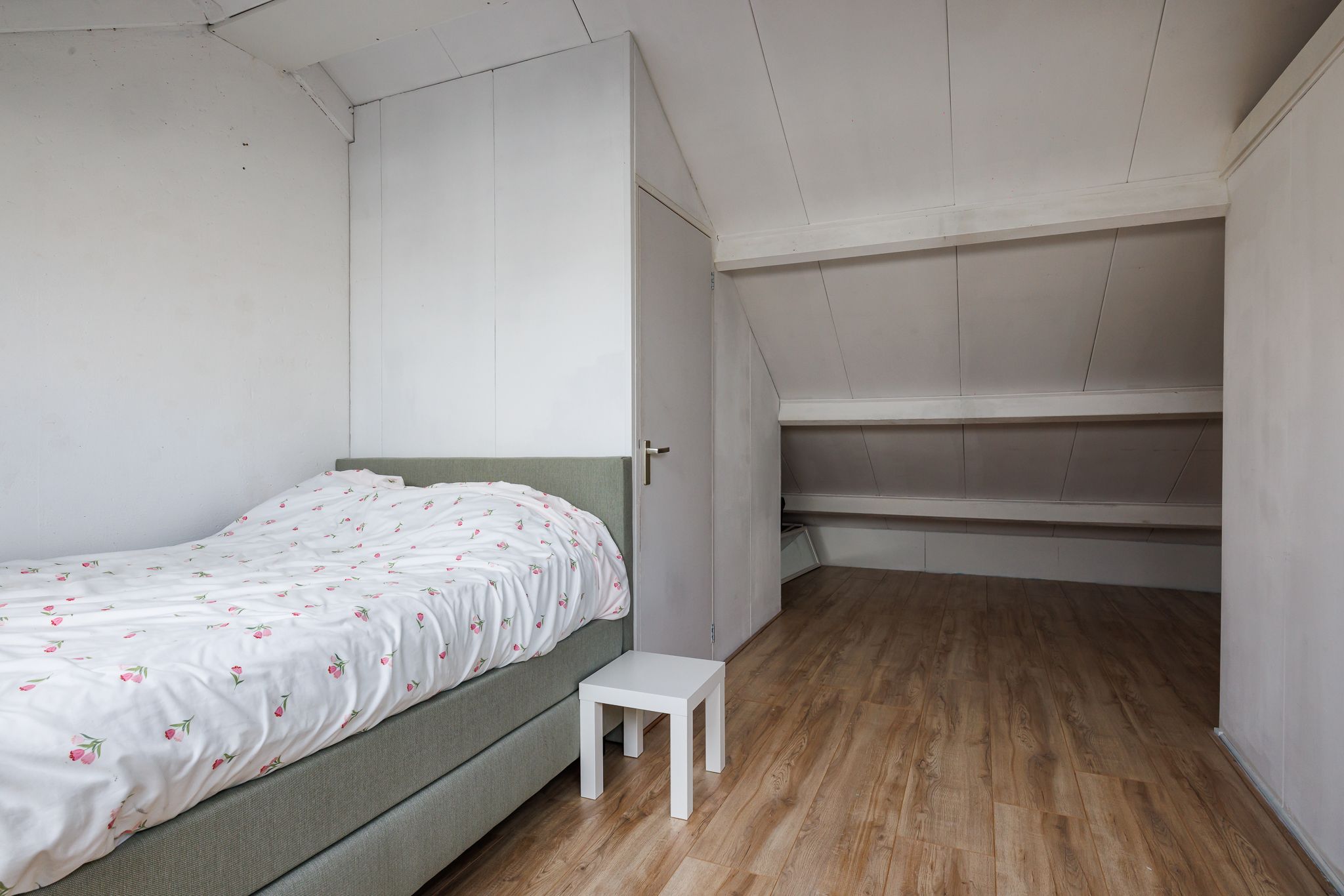 Foto 30 van Distelweg 8