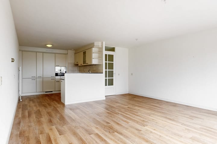 Foto 3 van Stationsplein 96