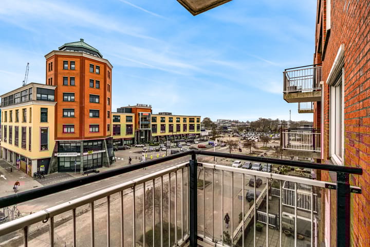 Photo 23 of Stationsplein 96