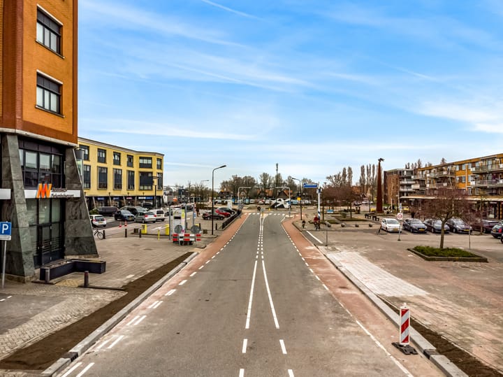 Photo 29 of Stationsplein 96