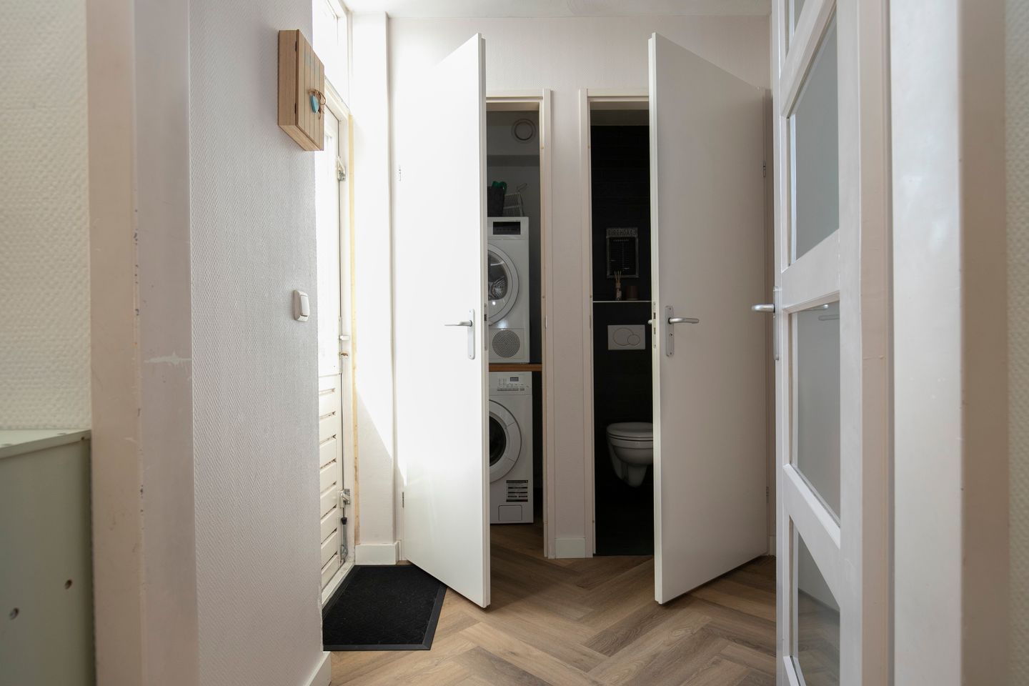 Foto 19 van Van Ommenstraat 14