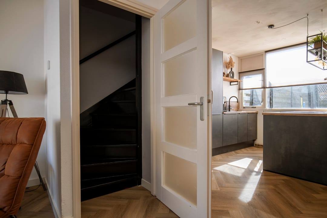 Foto 26 van Van Ommenstraat 14