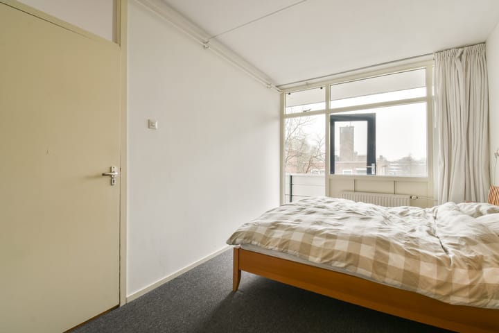 Foto 11 van Onsenoort 44