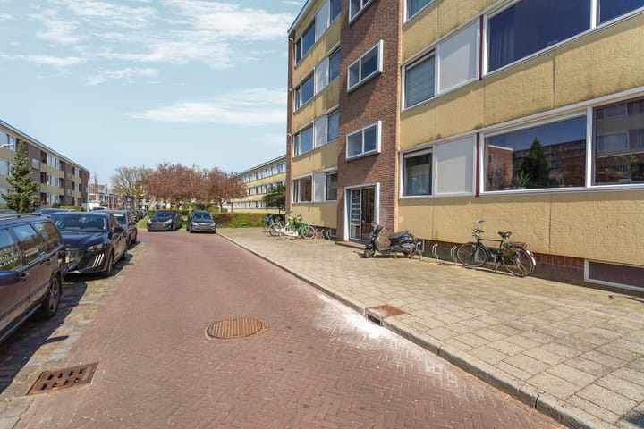 Foto 4 van Professor van der Veldenstraat 7