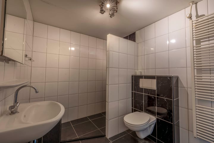 Foto 25 van Joost van den Vondelstraat 181