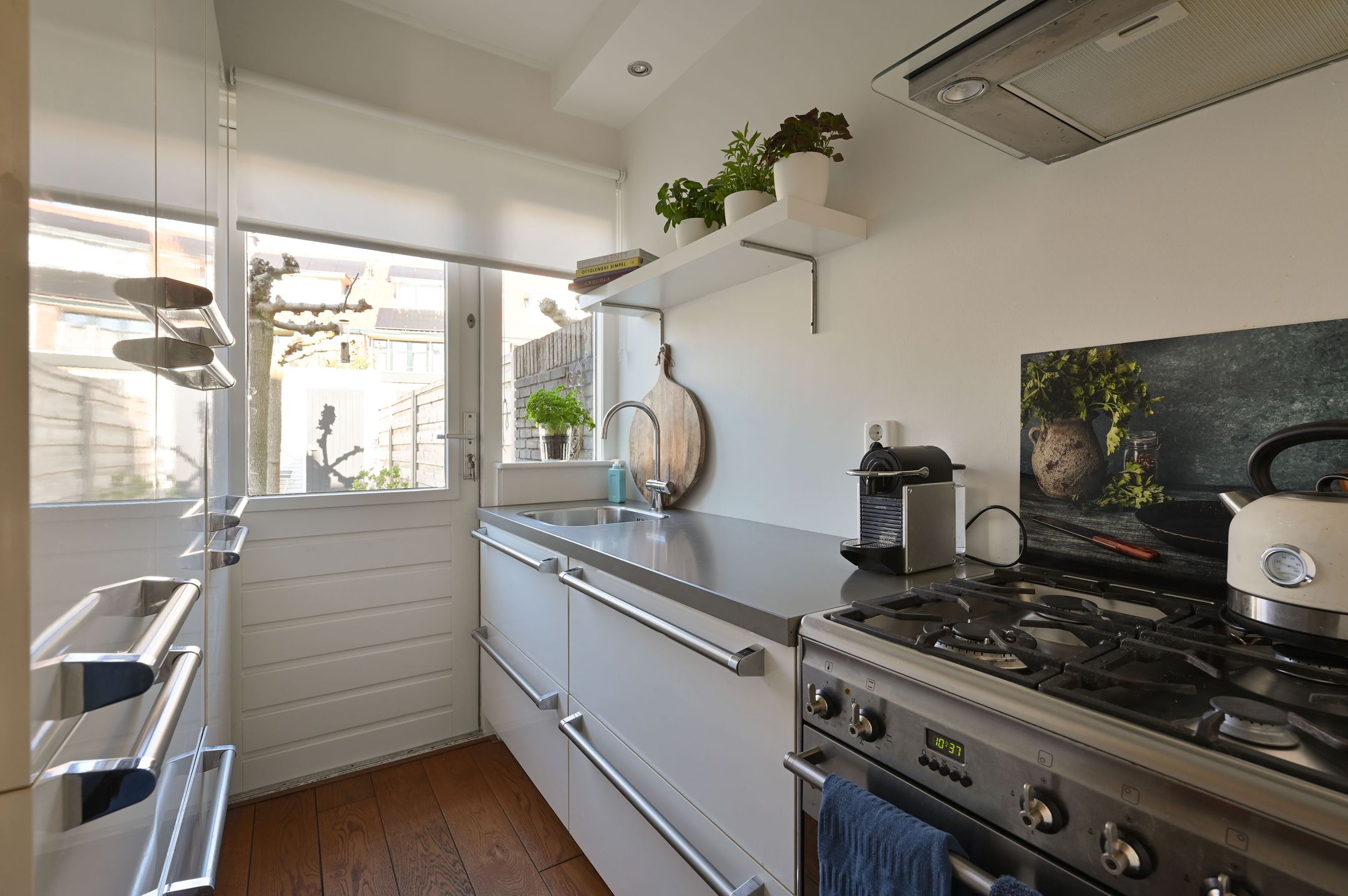 Foto 12 van Hazenstraat 67