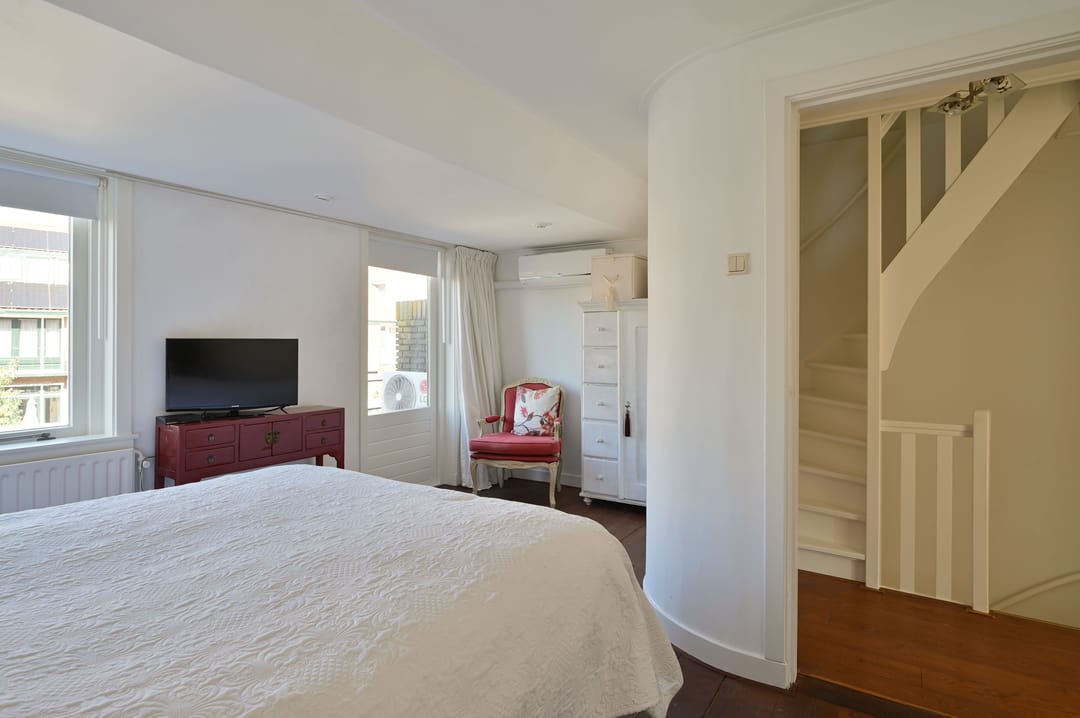 Foto 17 van Hazenstraat 67