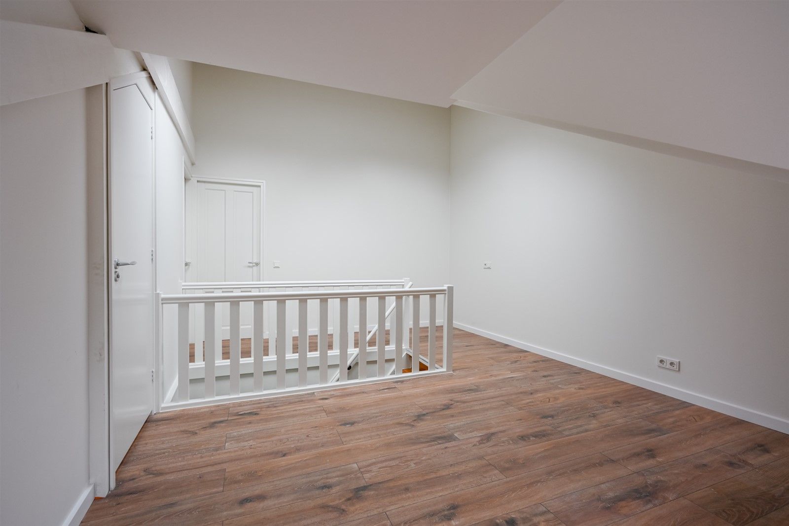 Foto 24 van Zuidsingel 3