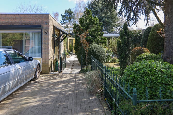 Foto 4 van Planetenweg 61