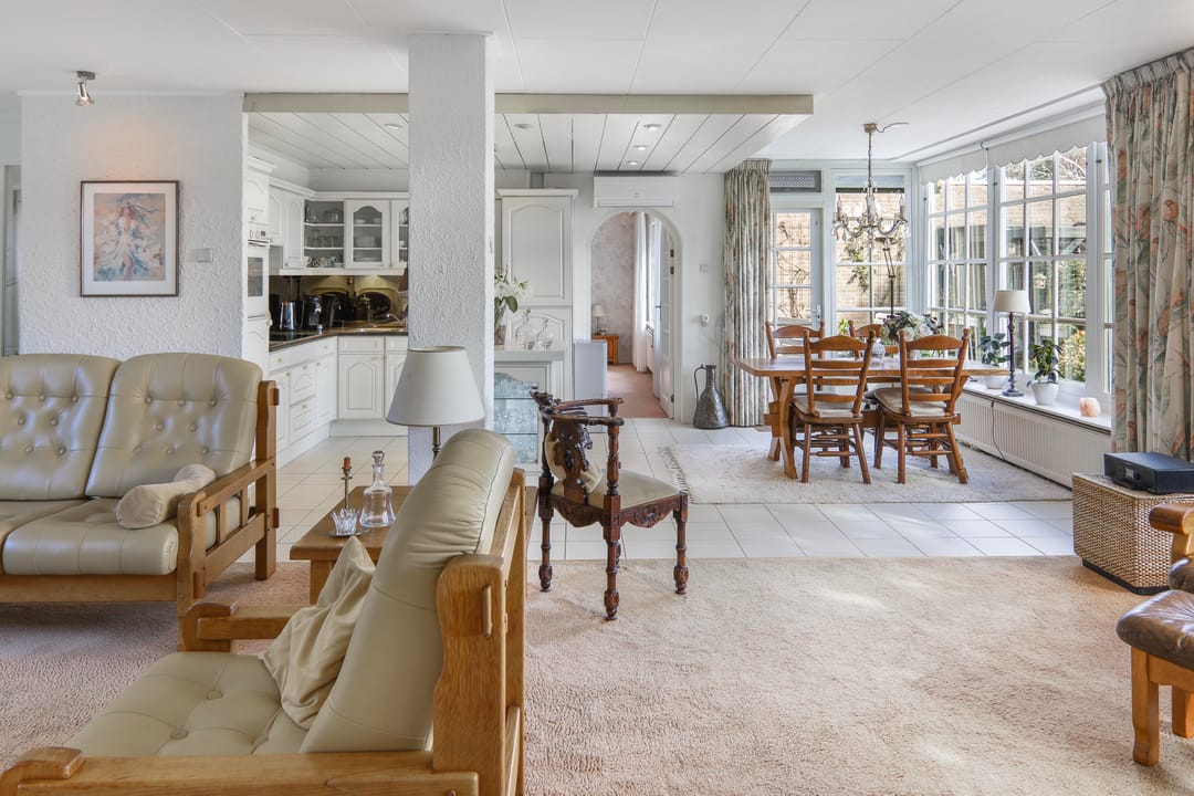 Foto 13 van Planetenweg 61