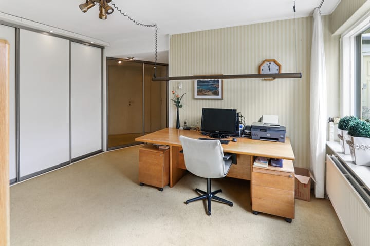 Photo 23 of Planetenweg 61