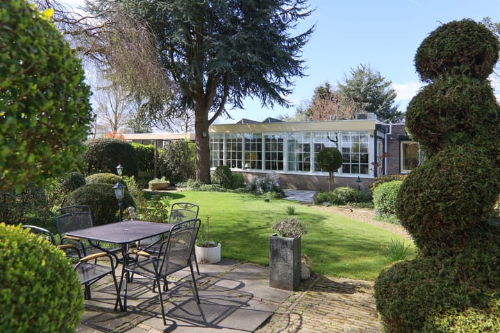 Photo 25 of Planetenweg 61