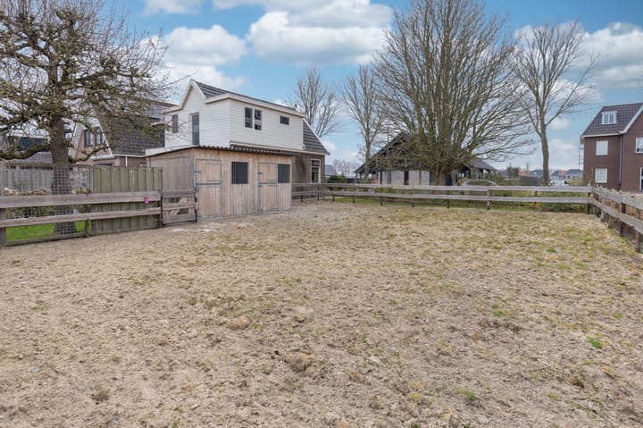 Photo 39 of Hoekweg 29