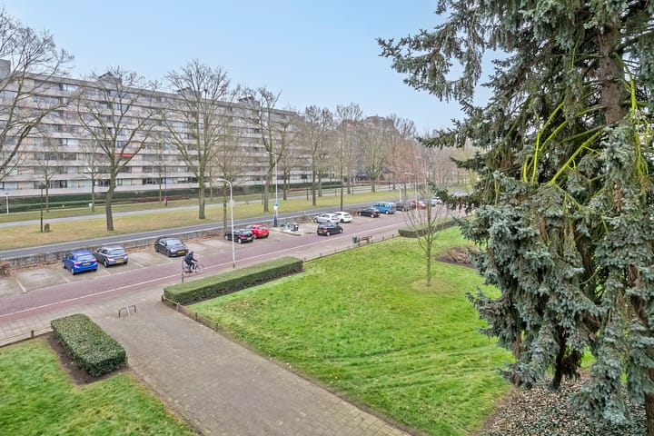 Foto 33 van Veldmaarschalk Montgomerylaan 857