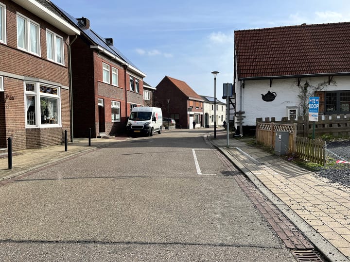 Foto 5 van Dorpstraat