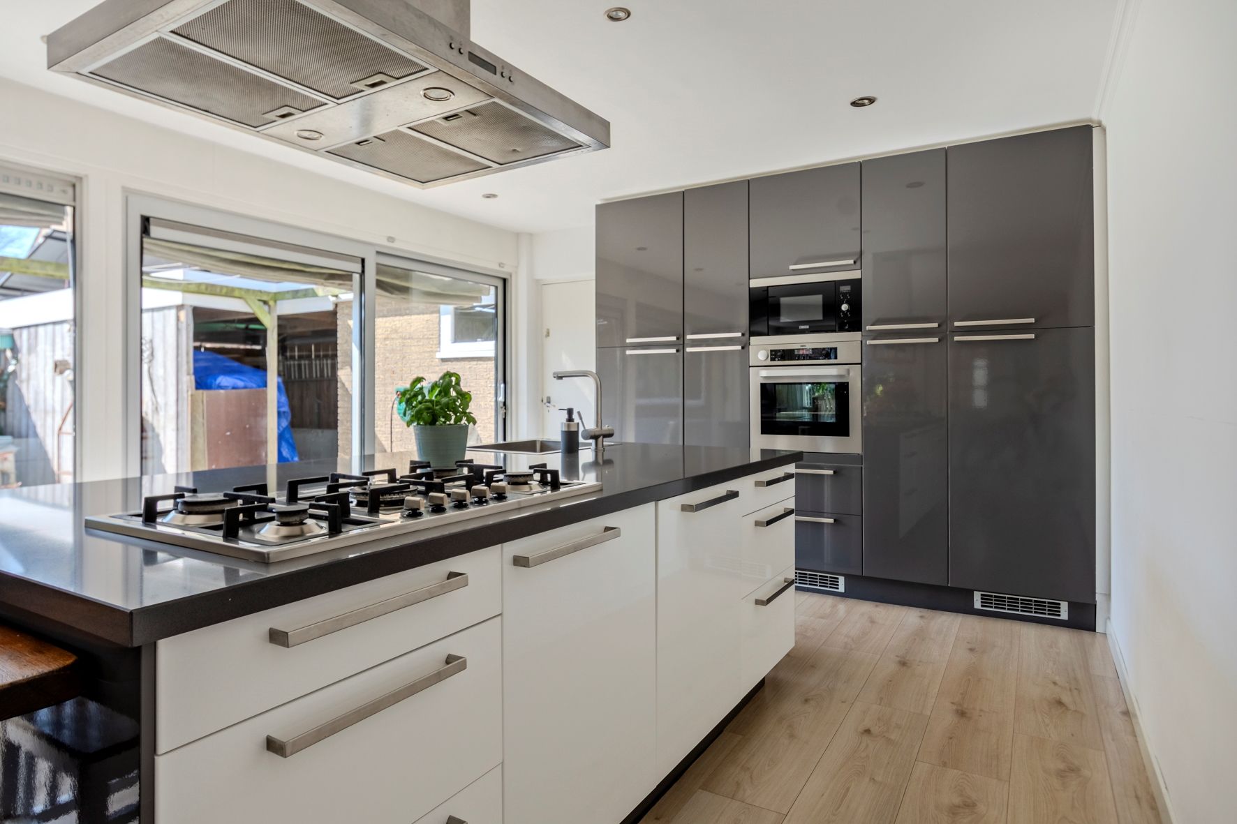 Photo 3 of Karel Doormanlaan 14