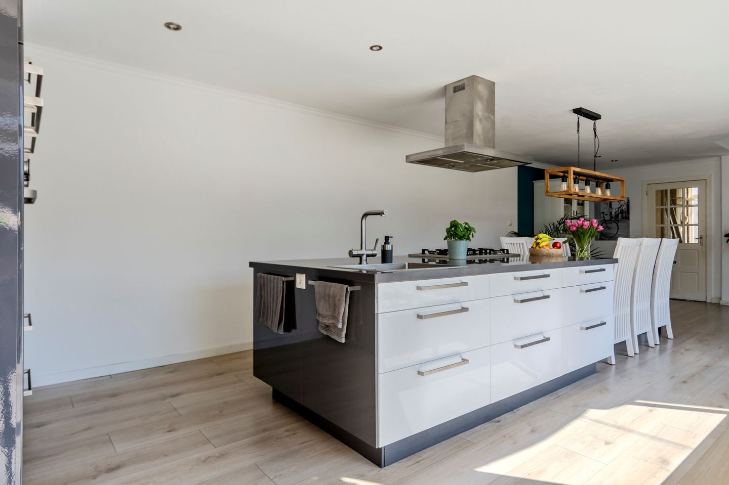 Photo 19 of Karel Doormanlaan 14