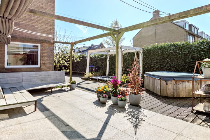 Foto 33 van Karel Doormanlaan 14