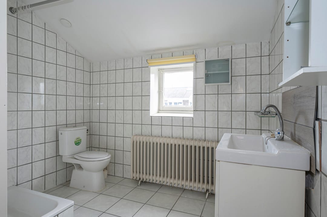 Photo 26 of Graaf Huynlaan 10-A