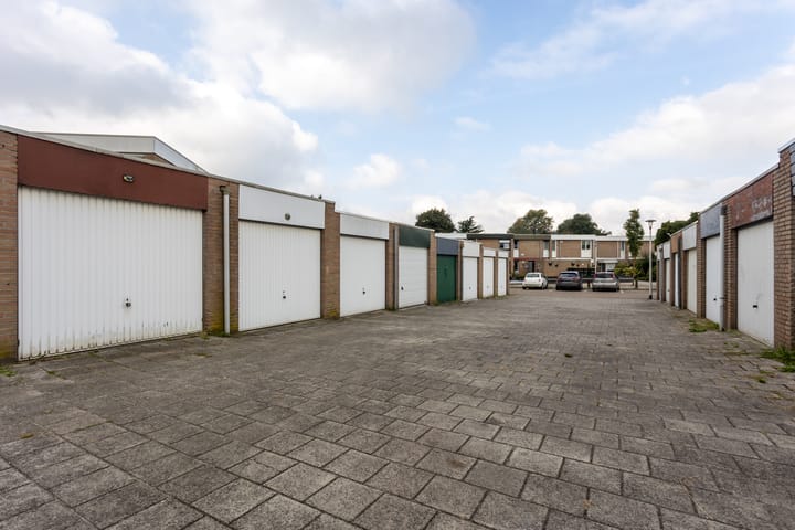 Foto 30 van Tuinstraat 27