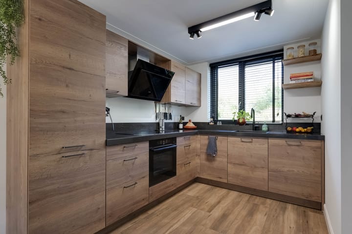 Foto 2 van Waterhoen 60