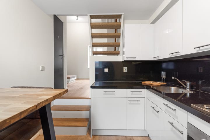 Photo 9 of Turnerstraat 11-H