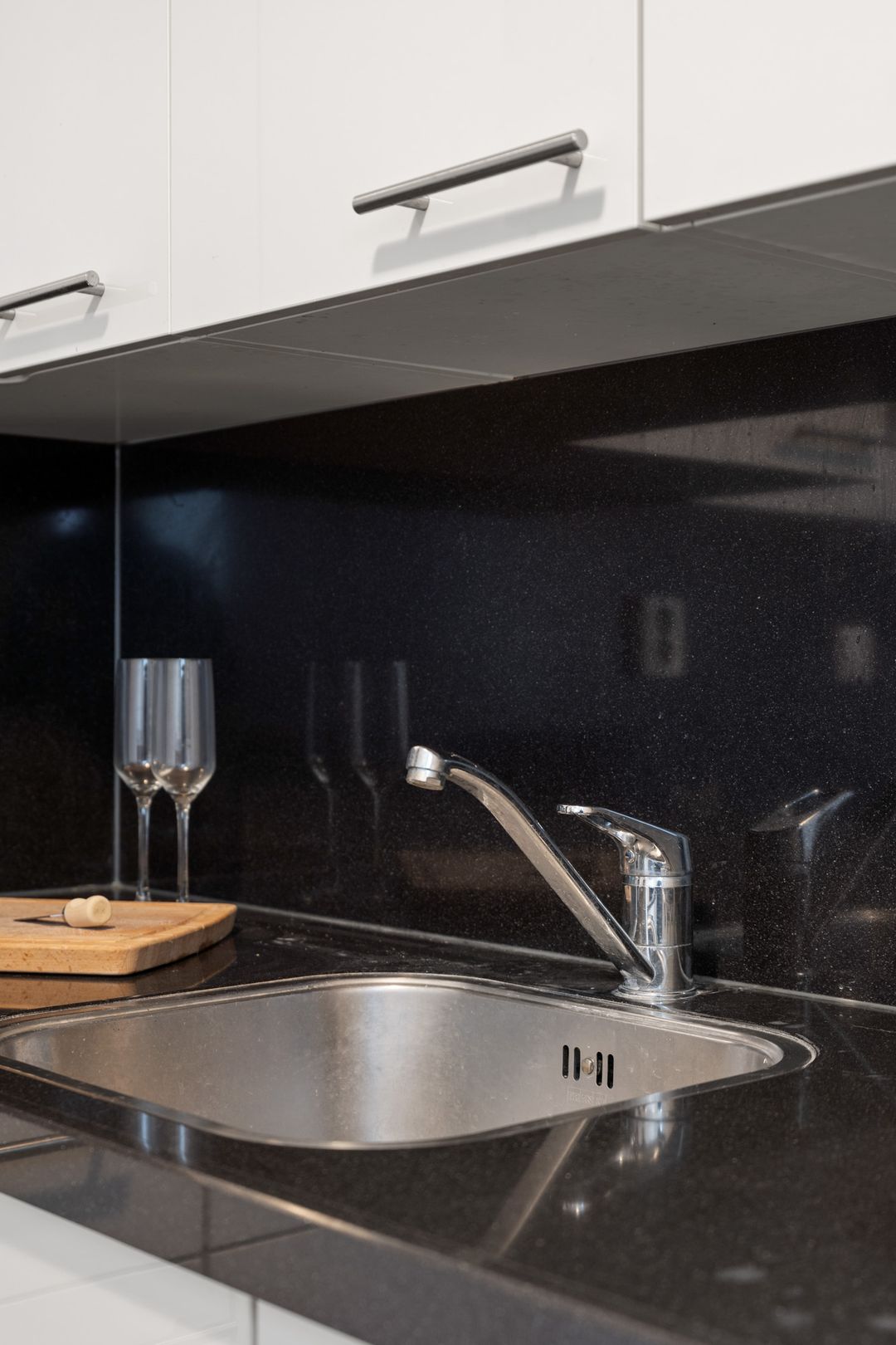 Photo 11 of Turnerstraat 11-H