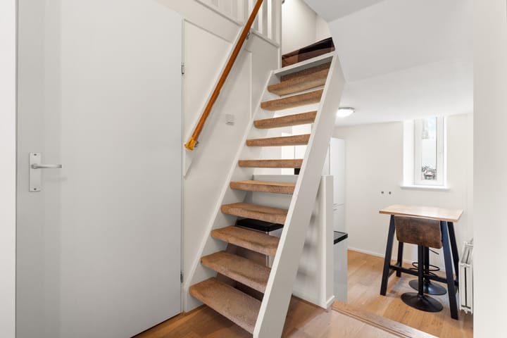 Photo 17 of Turnerstraat 11-H