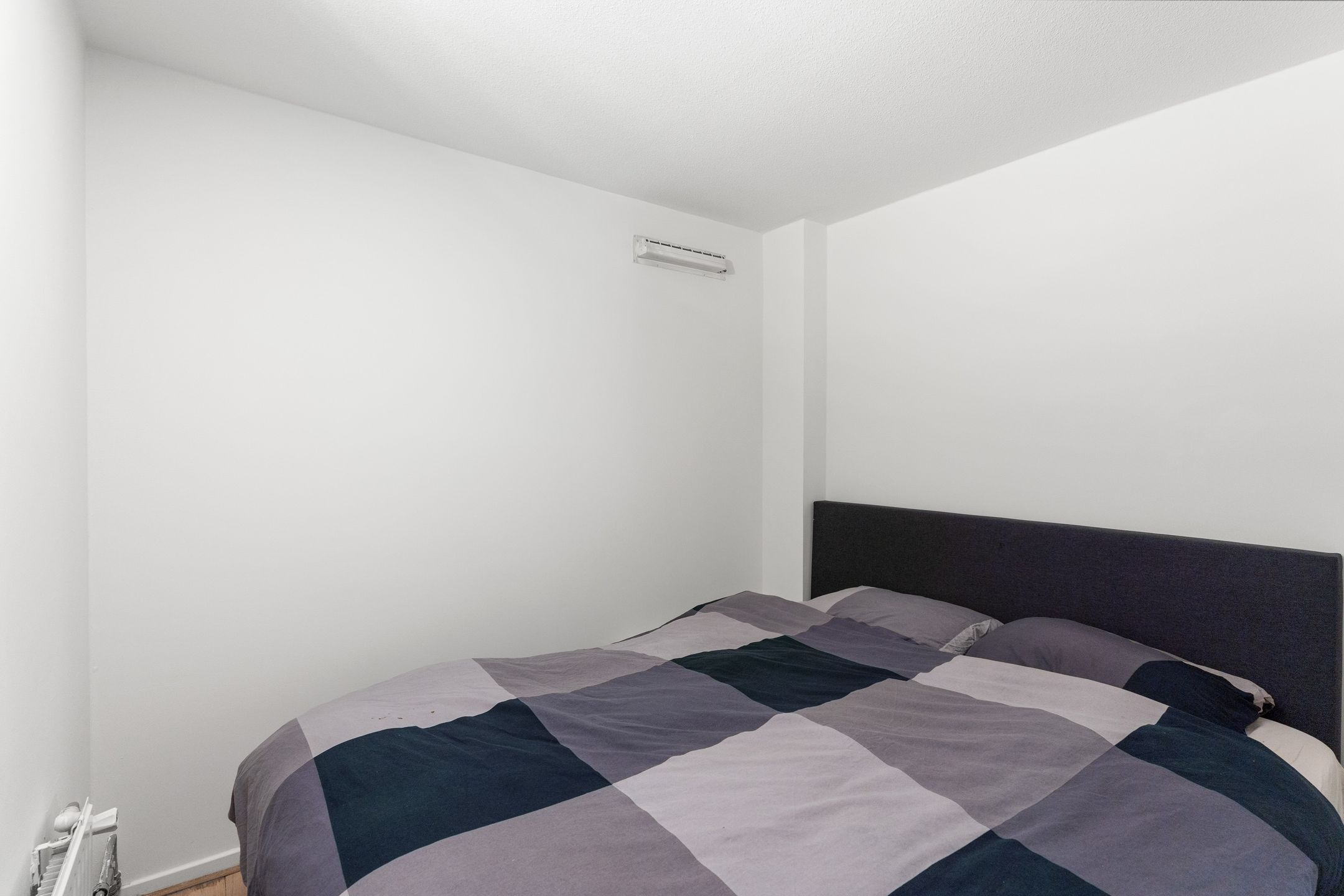 Photo 18 of Turnerstraat 11-H