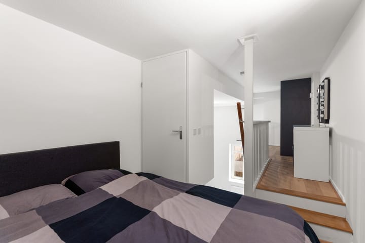 Photo 19 of Turnerstraat 11-H