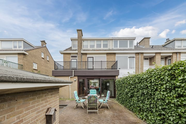 Foto 2 van Witte de Withlaan 13