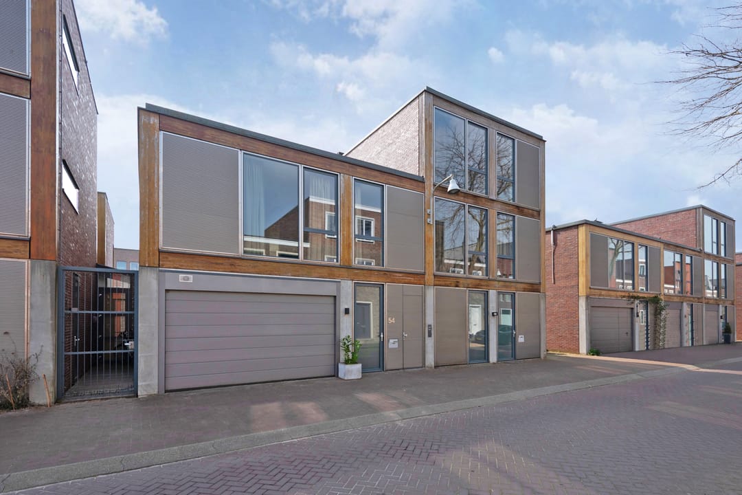 Foto 11 van Laaxumstraat 54