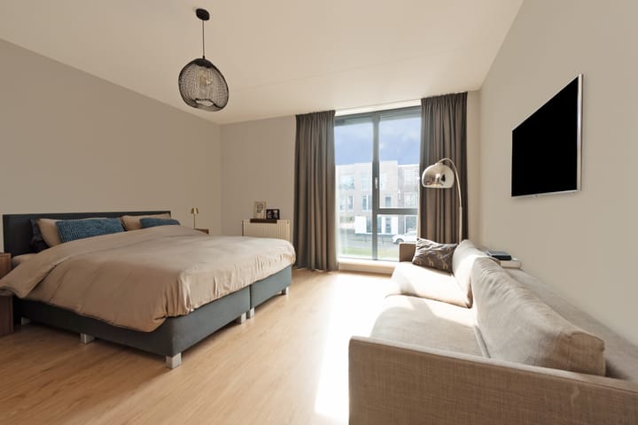 Foto 24 van Laaxumstraat 54