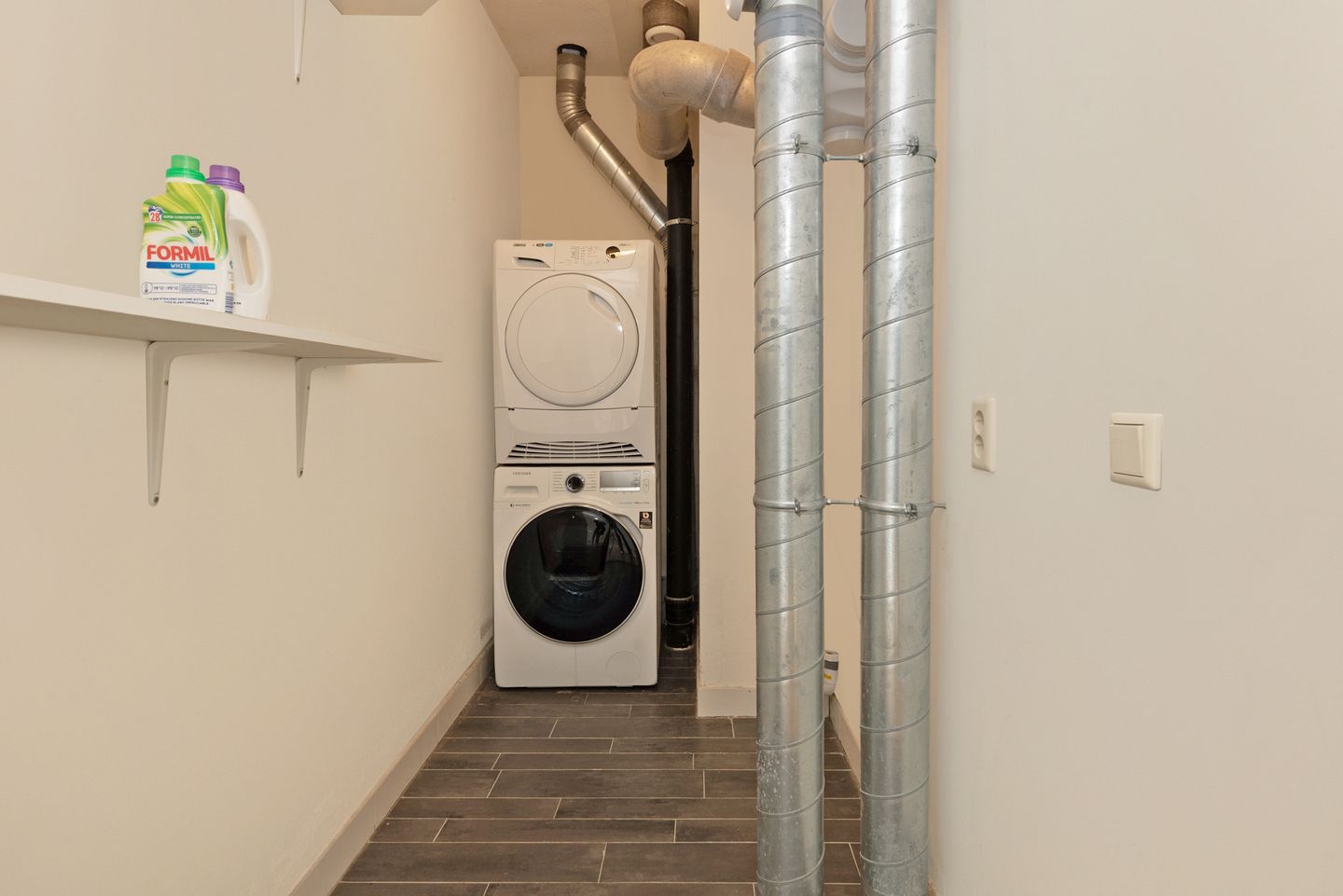 Foto 25 van Laaxumstraat 54