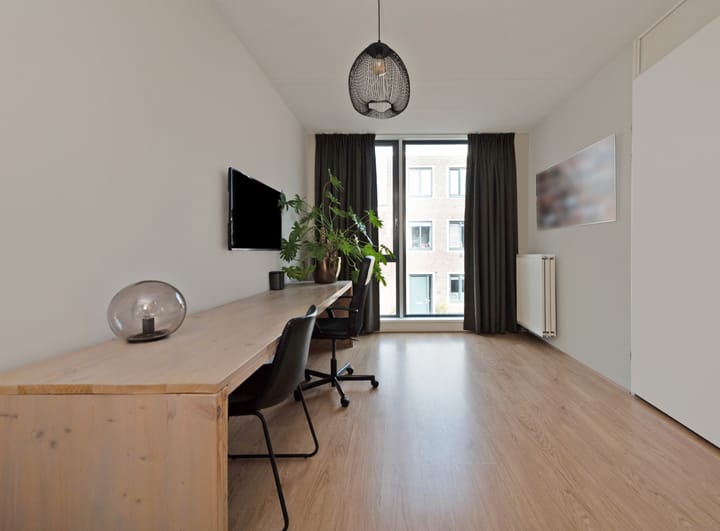 Foto 30 van Laaxumstraat 54