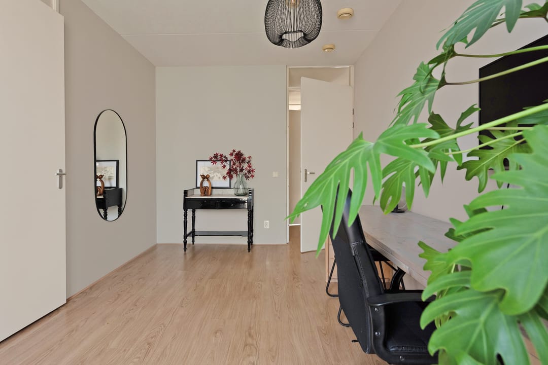 Foto 31 van Laaxumstraat 54