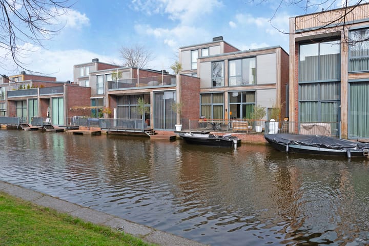 Foto 40 van Laaxumstraat 54