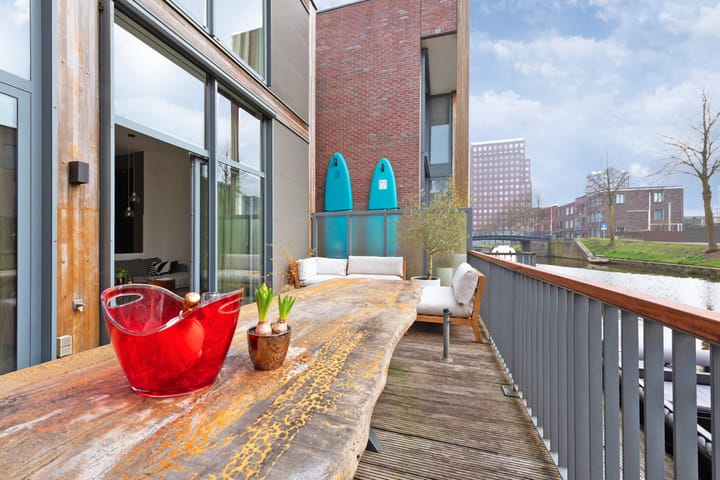 Foto 42 van Laaxumstraat 54