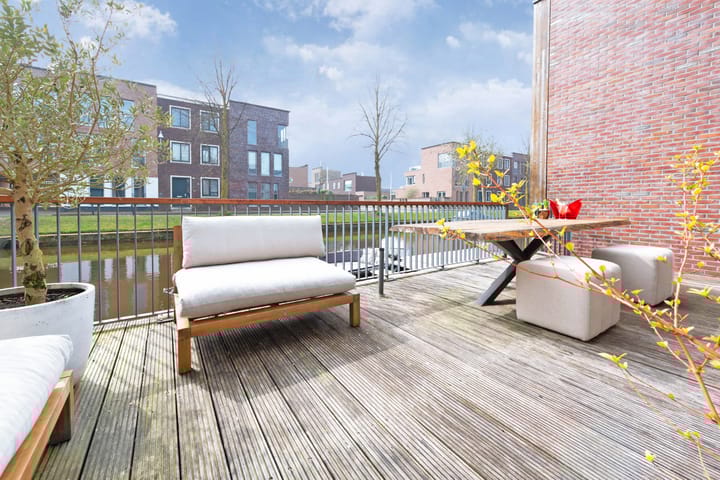 Foto 43 van Laaxumstraat 54