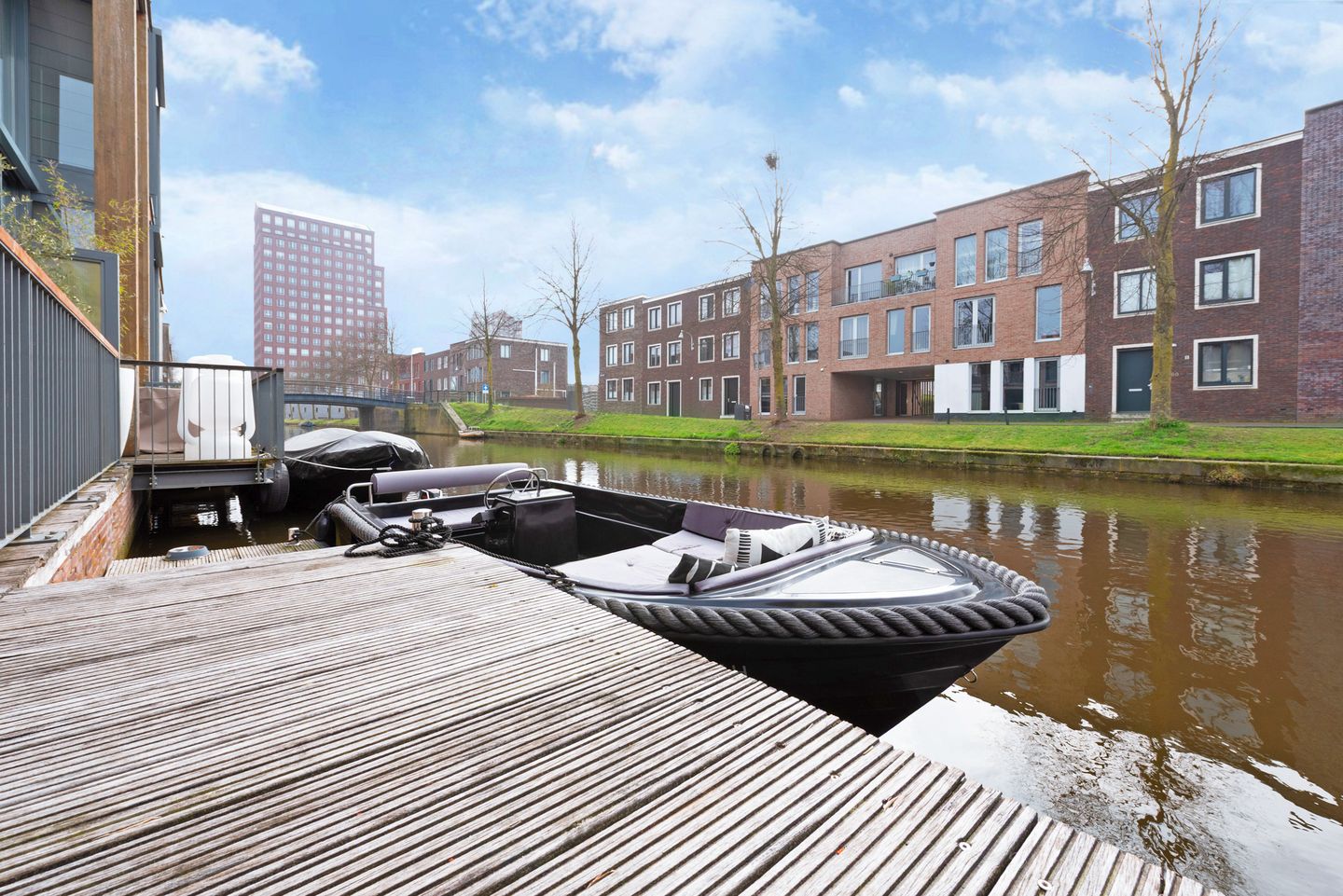 Foto 44 van Laaxumstraat 54