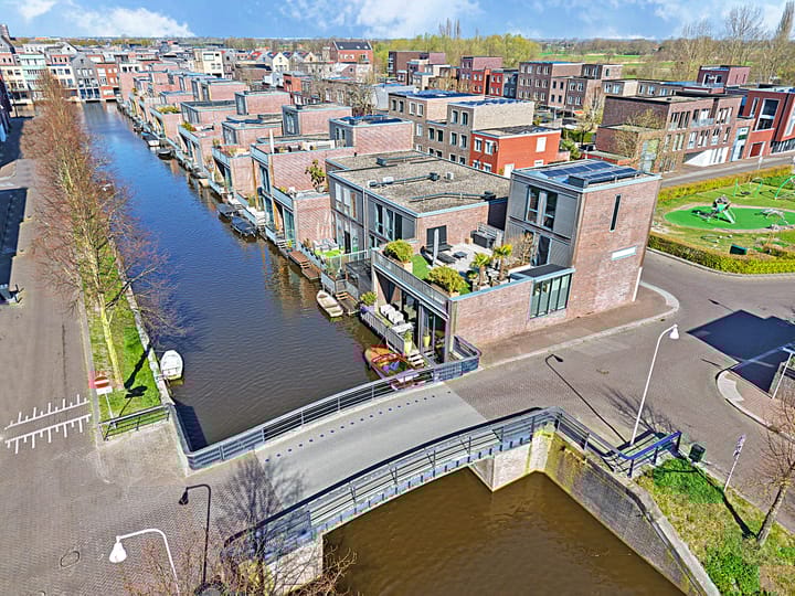 Foto 48 van Laaxumstraat 54