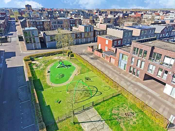 Foto 49 van Laaxumstraat 54