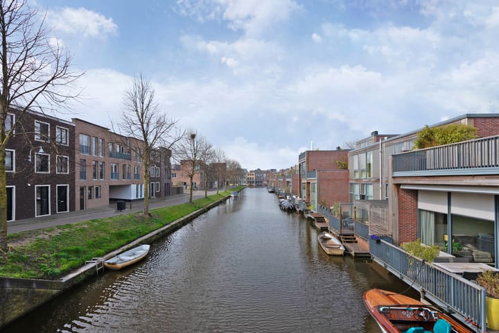 Foto 45 van Laaxumstraat 54