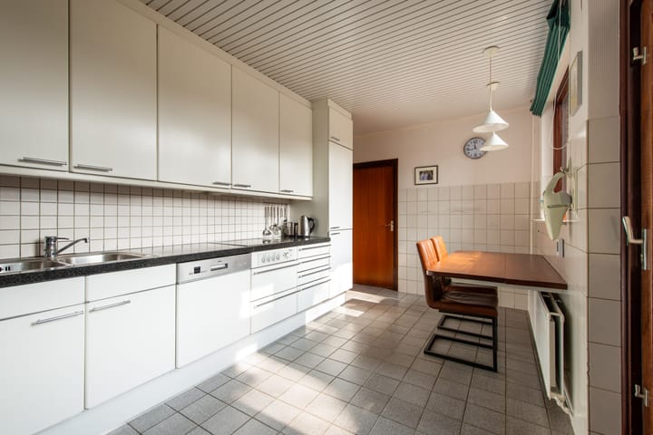 Foto 12 van Begoniastraat 45